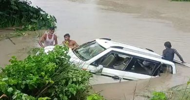 11 killed as car skids off road due to heavy rains